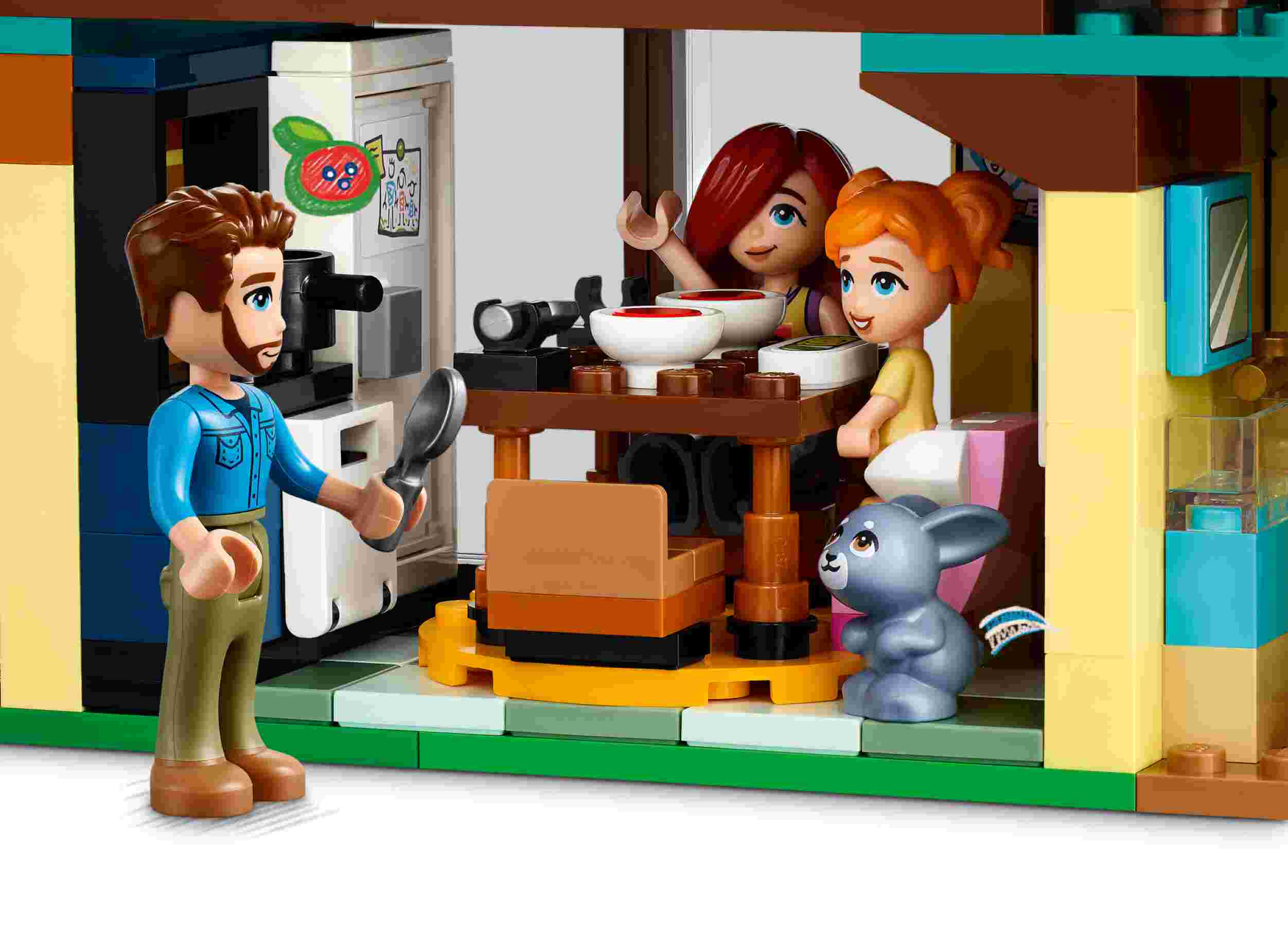 LEGO 42620 Friends Ollys und Paisleys Familien Haus, 2 Häuser und ein Baumhaus