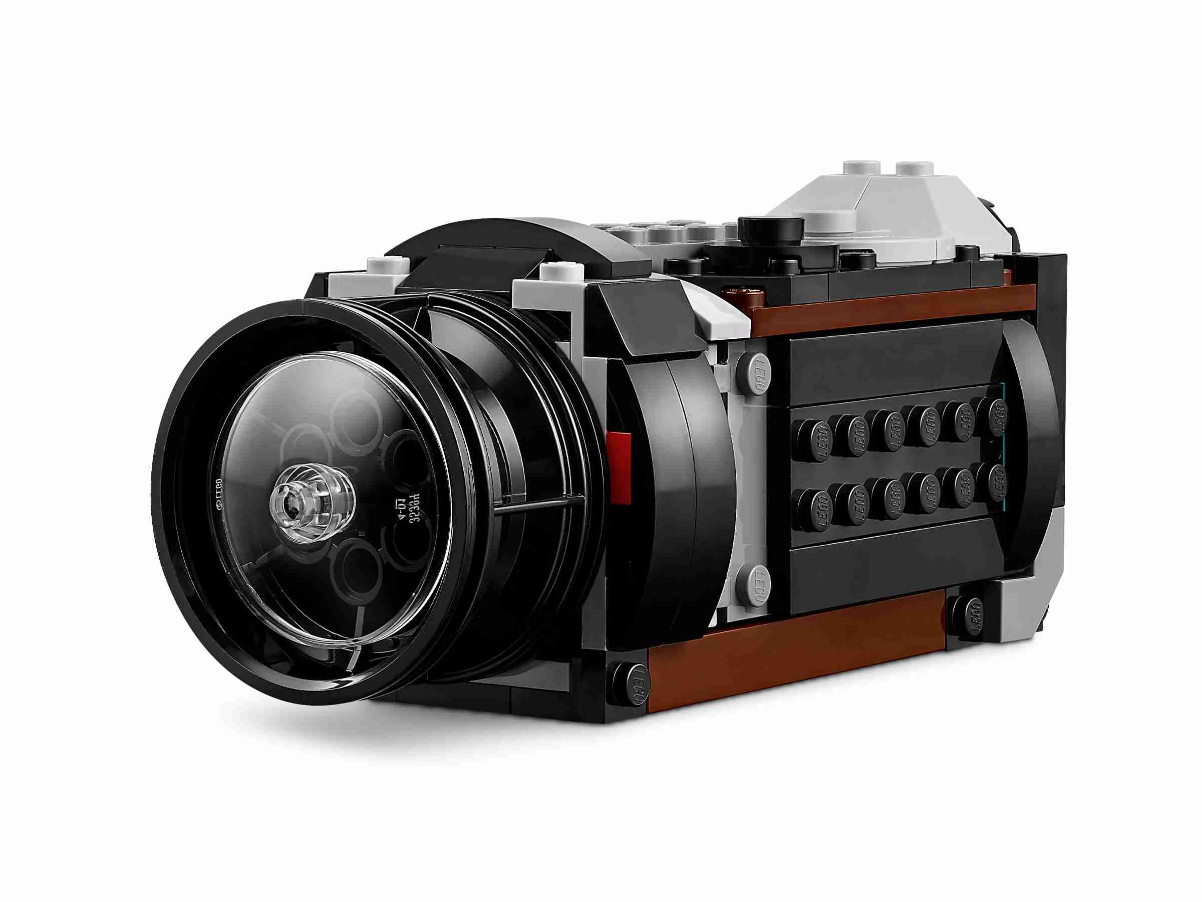 LEGO 31147 Creator 3-in-1 Retro Kamera, Retro-Videokamera oder Retro-Fernseher