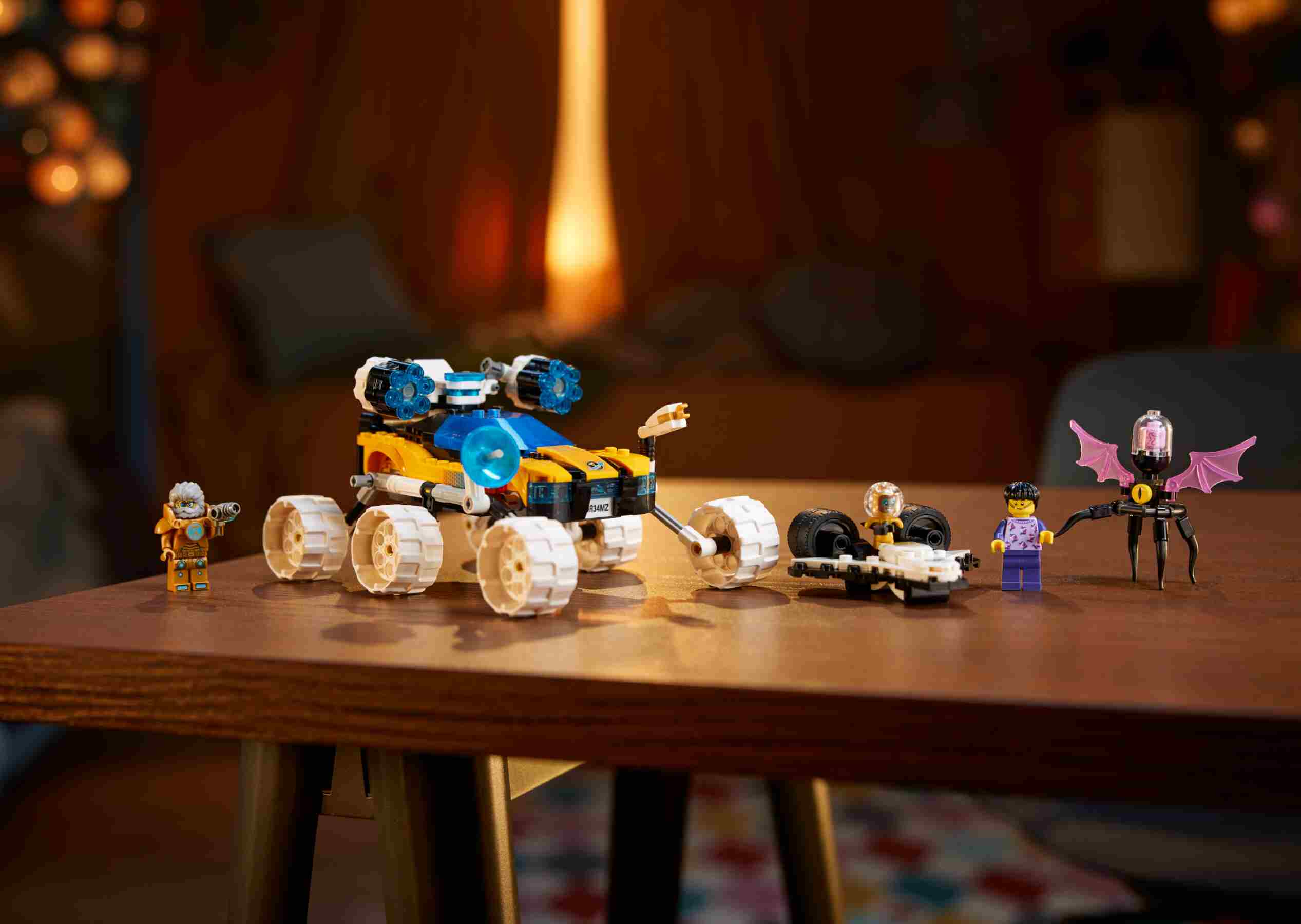 LEGO 71475 DREAMZzz Der Weltraumbuggy von Mr. Oz, 2 Bauoptionen, 2 Minifiguren